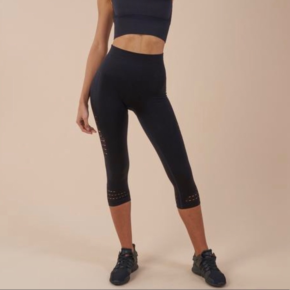 Gymshark Black Energy Seamless Cropped Leggings